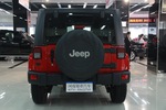 Jeep牧马人四门版2013款3.6L 撒哈拉