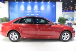 奥迪A4L2013款35 TFSI(2.0T)自动舒适型