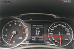 奥迪A4L2013款40 TFSI quattro个性运动型