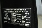 奔驰R级2011款R350L 4MATIC