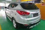 现代ix352010款2.0L 自动四驱尊贵版GLS 