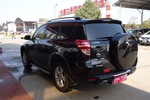 丰田RAV42013款特享版 2.4L 自动四驱尊崇 