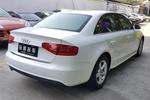 奥迪A4L2015款35 TFSI 自动标准型