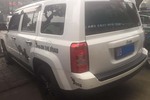 Jeep自由客2014款2.4L 运动版