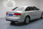 奥迪A4L2012款2.0TFSI 标准型