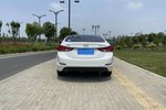 现代朗动2016款1.6L 手动尊贵型