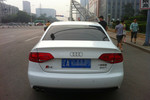 奥迪A4L2012款2.0TFSI 标准型