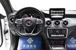 奔驰CLA级2018款CLA 220 4MATIC