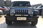 Jeep牧马人四门版2015款3.0L 撒哈拉 舒享版