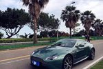 阿斯顿马丁V8 Vantage2012款4.7L S Coupe