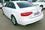 奥迪A4L2013款35 TFSI(2.0T)自动舒适型