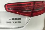 奥迪A4L2013款35 TFSI 自动舒适型