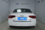 奥迪A4L2013款35 TFSI 自动舒适型