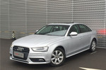 奥迪A4L2013款40 TFSI quattro个性运动型