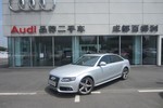 奥迪A4L2011款2.0TFSI 标准型