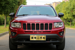 Jeep指南者2013款2.4L 四驱炫黑导航版