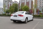 奥迪A4L2013款35 TFSI 自动标准型