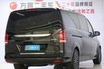 奔驰V级2018款V260L 尊贵加长版