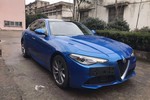 阿尔法罗密欧Giulia2018款2.0T 280HP 豪华版 碳纤维限量版