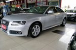 奥迪A4L2010款2.0TFSI 技术型