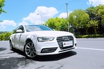 奥迪A4L2015款30 TFSI 自动舒适型