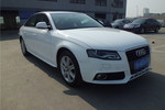 奥迪A4L2013款35 TFSI(2.0T)自动豪华型