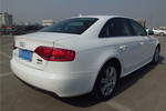 奥迪A4L2013款35 TFSI(2.0T)自动豪华型