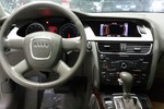 奥迪A4L2.0TFSI  标准型