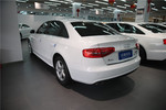 奥迪A4L2013款35 TFSI(2.0T)自动舒适型