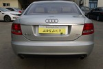 奥迪A6L2005款3.0L quattro® 无级手动一体领先尊亨型