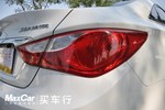 现代索纳塔八2011款2.0L AT自动豪华版