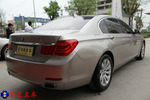 宝马7系740Li 豪华型