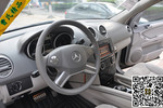 奔驰M级ML300 4MATIC