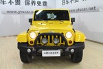 Jeep牧马人四门版2011款3.8L 撒哈拉