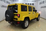 Jeep牧马人四门版2011款3.8L 撒哈拉