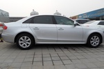 奥迪A4L2011款2.0TFSI 标准型