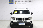 Jeep指南者2013款2.4L 四驱炫黑导航版