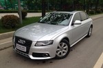 奥迪A4L2012款2.0TFSI 标准型