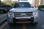 三菱帕杰罗2011款3.0L GLS 自动 四驱