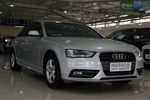 奥迪A4L2013款35 TFSI(2.0T)自动舒适型