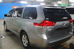 丰田Sienna2011款2.7L 两驱自动型