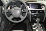 奥迪A4L2009款2.0TFSI 技术型