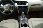 奥迪A4L2009款2.0TFSI 舒适型