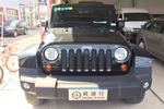 Jeep牧马人四门版2012款3.6L Sahara 极地版