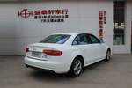 奥迪A4L2013款30 TFSI 自动舒适型