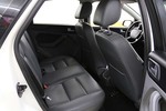 福特福克斯两厢2014款两厢经典 1.8L 自动酷白典藏版