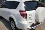 丰田RAV42011款2.4L 自动四驱至臻导航版 