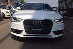 奥迪A4L2015款35 TFSI 自动豪华型