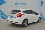 福特福克斯两厢2012款2.0L 自动豪华运动型