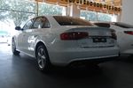 奥迪A4L2013款35 TFSI 自动舒适型